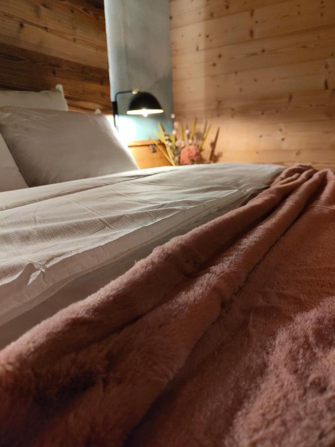 Chambre Trefle Entremont Exterior photo